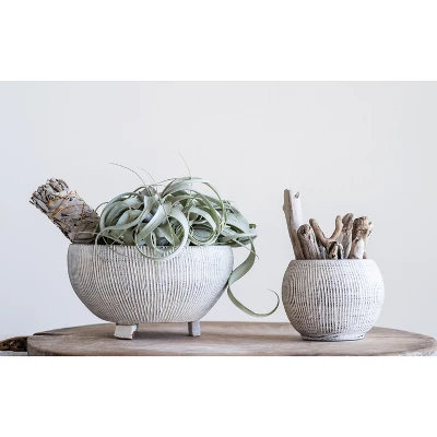 Storied Home Distressed Cream Terracotta Planter With Fluted Texture 3 Storied Home Distressed Cream Terracotta Planter With Fluted Texture