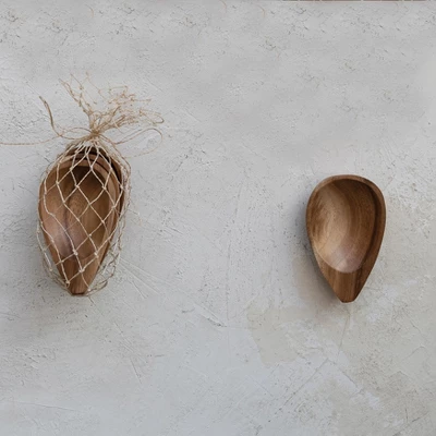 Storied Home Almond Shaped Acacia Wood Trays, Set Of 4, Natural 4 Storied Home Almond Shaped Acacia Wood Trays, Set Of 4, Natural - Image 2